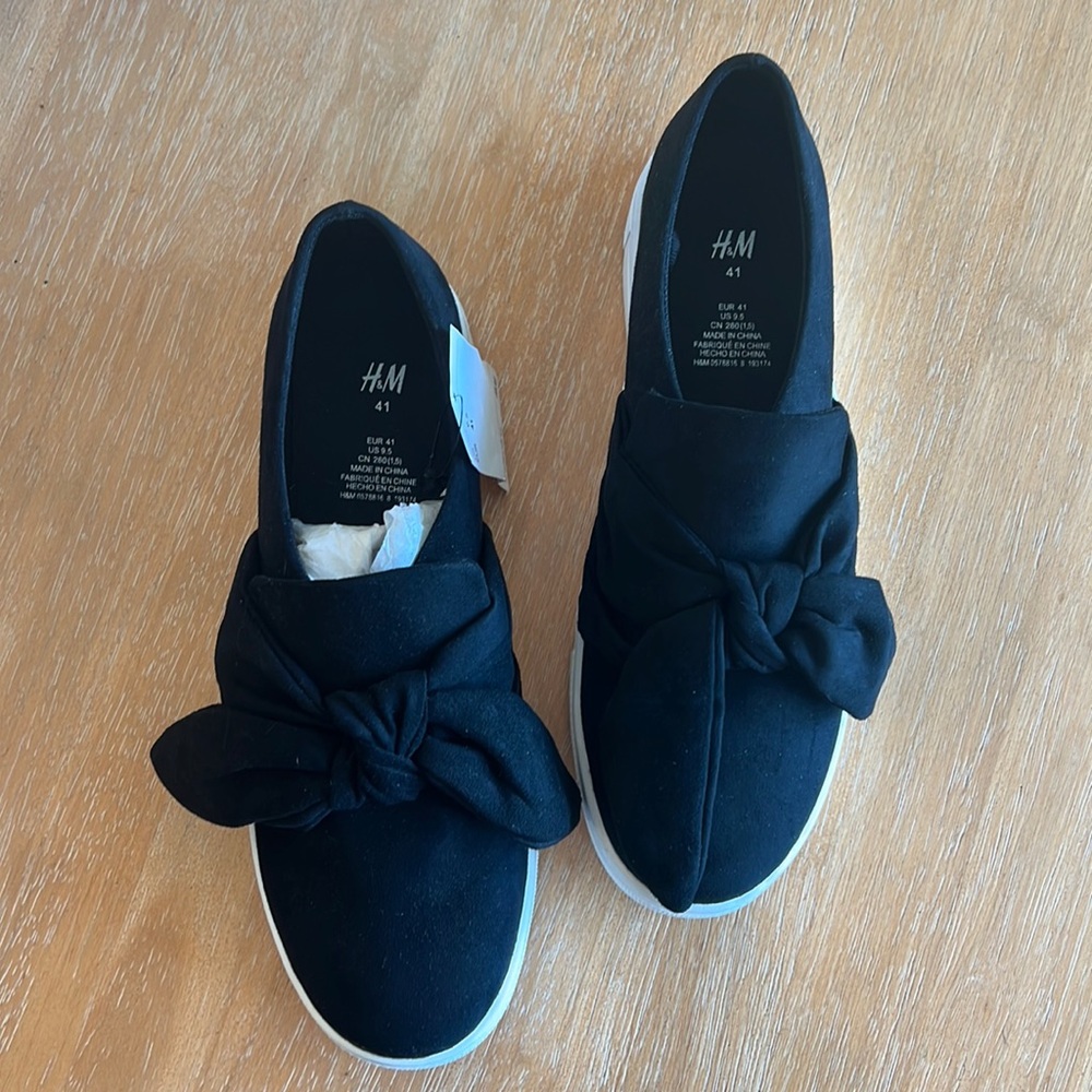 H&M Bow Slip Ons